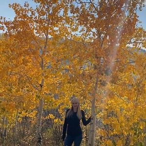 Meet your Posher, Juli